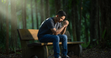 Como ouvir a voz de Deus em meio ao silêncio